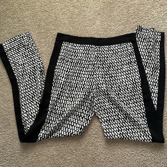 Diane Von Furstenberg Coraline Black White Patterned Pull On Silk Pants Womens 2 - Picture 8 of 13